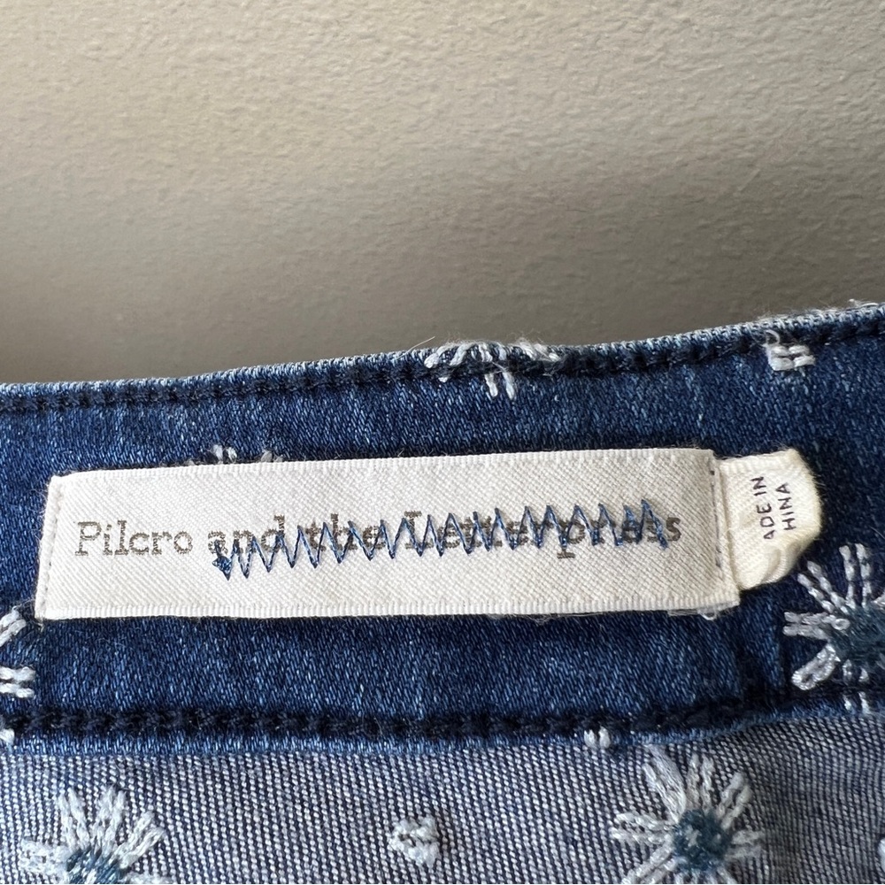 ANTHROPOLOGIE / PILCRO Daisy Embroidered Denim Crop Jeans - Sz 25 - Picture 11 of 14